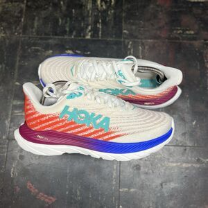 Hoka One One Mach 5 “White/Fire Red” Sz 7.5 WMNS Walking Comfort (1127893-WFM)